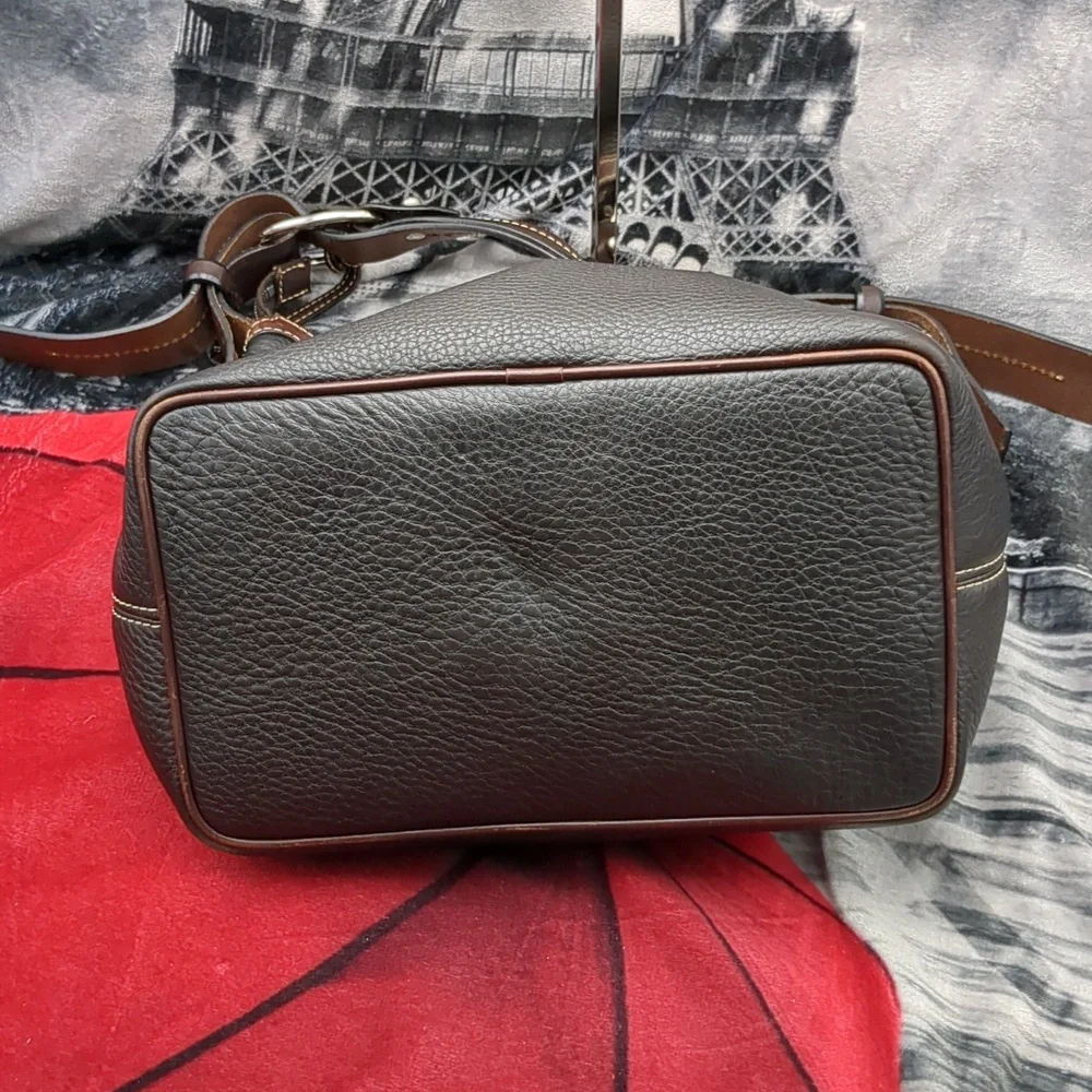 DOONEY & BOURKE 1975 EAST WEST HOBO SHOULDER BAG BLACK